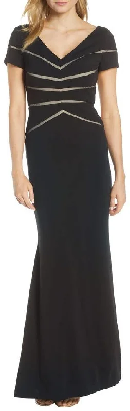 Party Dresses with Sequined Hearts and Satin and Lace Combination for Ladies' Valentine's Day Party RomanceAdrianna Papell AP1E205633 Long Formal Black Evening Dress Party Dresses with Sequined Hearts and Satin and Lace Combination for Ladies' Valentine's Day Party RomanceAdrianna Papell AP1E205633 Long Formal Black Evening Dress
