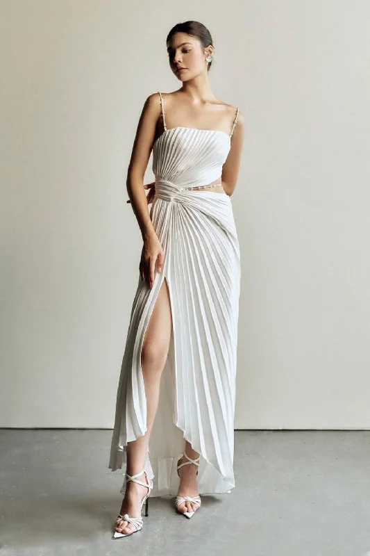 Satin Party Dresses with Floral Embroidery for Ladies' Romantic AppealFlattering Slit Spaghetti Strap Chiffon Maxi Dress Satin Party Dresses with Floral Embroidery for Ladies' Romantic AppealFlattering Slit Spaghetti Strap Chiffon Maxi Dress