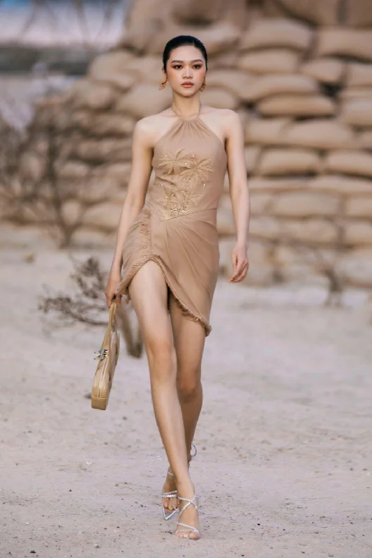 Party Dresses with Beaded Waistbands and Tiered Skirts for Ladies' Glamorous and Voluminous LookJade Sarong Halter Neck Burlap Mini Dress Party Dresses with Beaded Waistbands and Tiered Skirts for Ladies' Glamorous and Voluminous LookJade Sarong Halter Neck Burlap Mini Dress