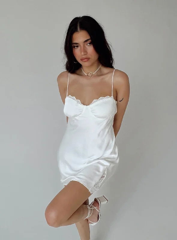 Strapless Party Dresses with Tassel Accents for Ladies' Fun and Flirty LookSnowbird Mini Dress White Petite Strapless Party Dresses with Tassel Accents for Ladies' Fun and Flirty LookSnowbird Mini Dress White Petite