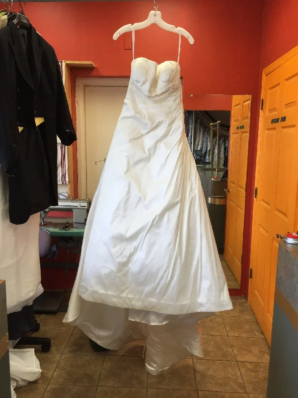 Wedding Dresses with Beaded Waistbands and Tiered Skirts and Lace Overlay for a Glamorous and Feminine LookAlyne Bridal Alyne Wedding Dresses with Beaded Waistbands and Tiered Skirts and Lace Overlay for a Glamorous and Feminine LookAlyne Bridal Alyne