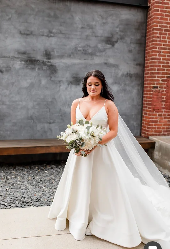 Plaid Wedding Dresses with Satin Trim and Bow for a Preppy StyleAlyne Bridal Layla Plaid Wedding Dresses with Satin Trim and Bow for a Preppy StyleAlyne Bridal Layla