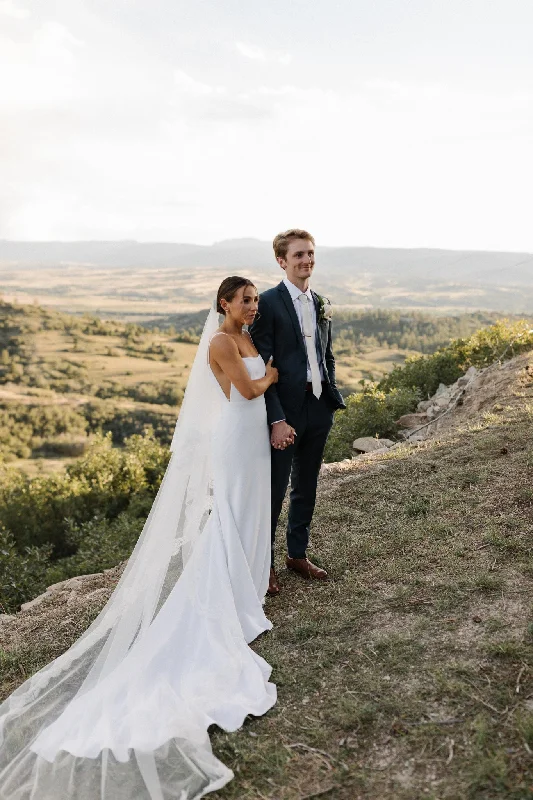 Bohemian Style Lace Wedding Dresses with Bell Sleeves for Outdoor WeddingsAlyssa Kristin Natalie Bohemian Style Lace Wedding Dresses with Bell Sleeves for Outdoor WeddingsAlyssa Kristin Natalie