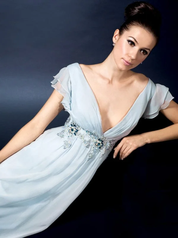 Wedding Dresses with Embroidered Paisley Patterns and Sequined Bodice and Tulle Skirt for an Exotic and Glamorous LookAnais Anette Modern Wedding Dresses with Embroidered Paisley Patterns and Sequined Bodice and Tulle Skirt for an Exotic and Glamorous LookAnais Anette Modern