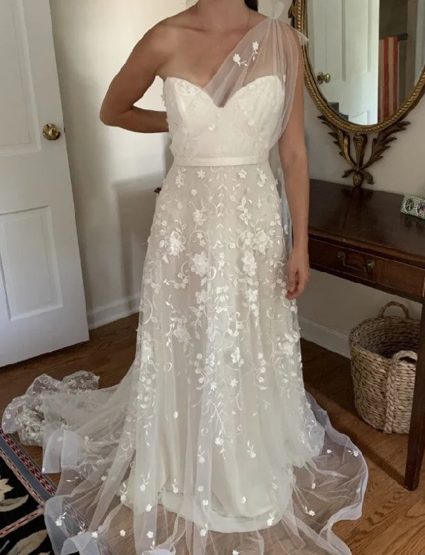 Mesh Paneled Wedding Dresses with Beaded Appliques for a Modern EdgeAnna Campbell Avery Mesh Paneled Wedding Dresses with Beaded Appliques for a Modern EdgeAnna Campbell Avery