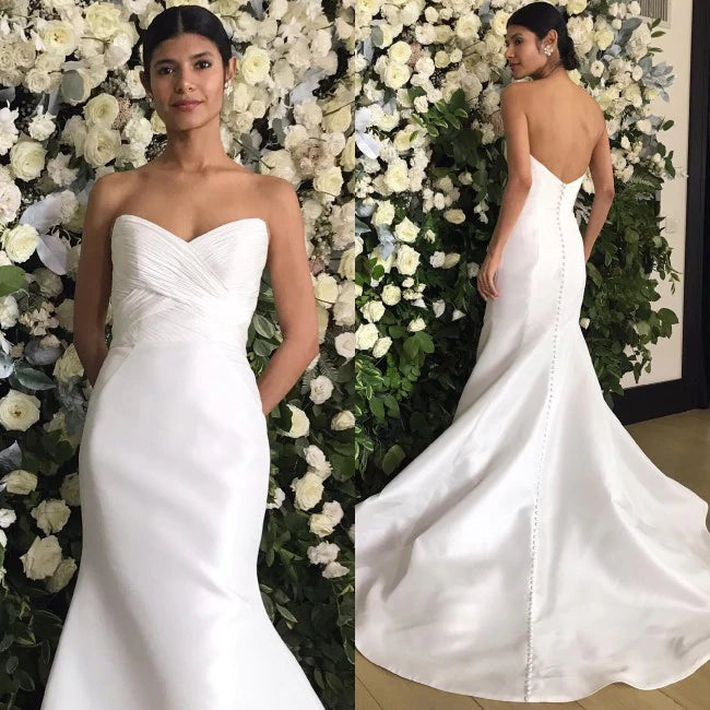 Plus Size Trumpet Style Wedding Dresses with Beaded BodiceAnne Barge Amal AB896