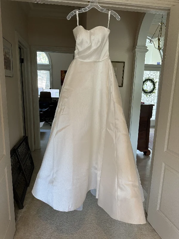 Wedding Dresses with Tassel Hem and Metallic Lace and Sequined Geometric Shapes and Satin Ribbon for a Boho and Luxurious LookAnne Barge Paloma Wedding Dresses with Tassel Hem and Metallic Lace and Sequined Geometric Shapes and Satin Ribbon for a Boho and Luxurious LookAnne Barge Paloma