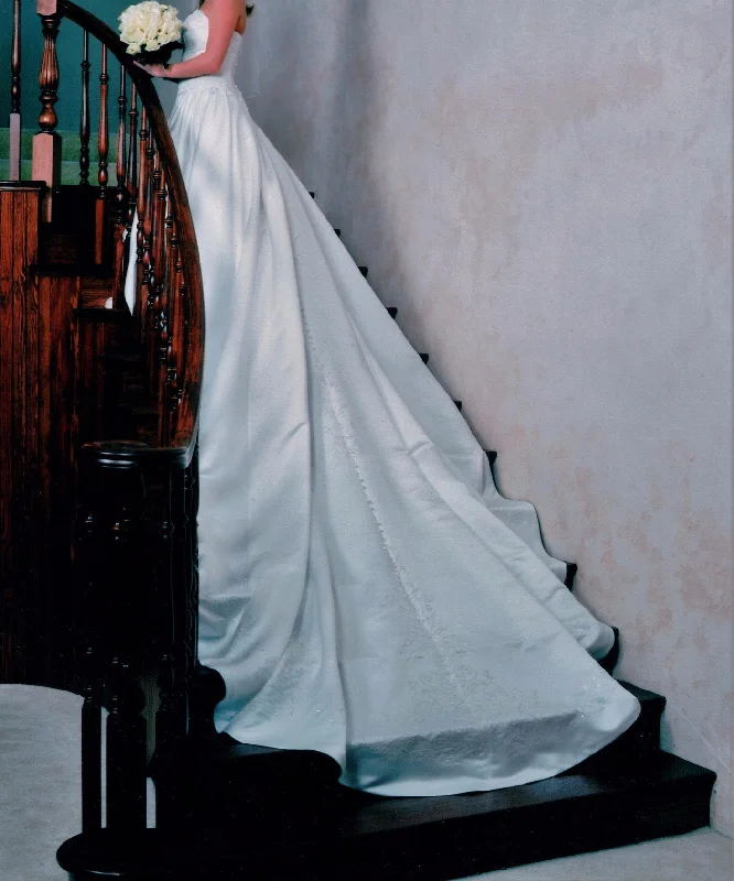 One Shoulder Wedding Dresses with Ruffled Sleeve for a Dramatic EffectAudrey Hart Italian Satin One Shoulder Wedding Dresses with Ruffled Sleeve for a Dramatic EffectAudrey Hart Italian Satin