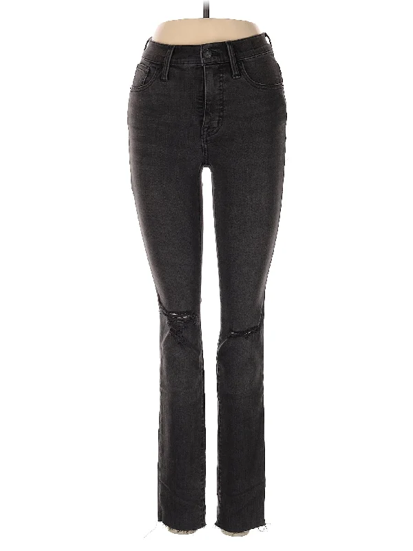 Boyfriend - style loose - fit denim jeans with a casual and laid - back vibeHigh-Rise Bootleg Jeans Boyfriend - style loose - fit denim jeans with a casual and laid - back vibeHigh-Rise Bootleg Jeans