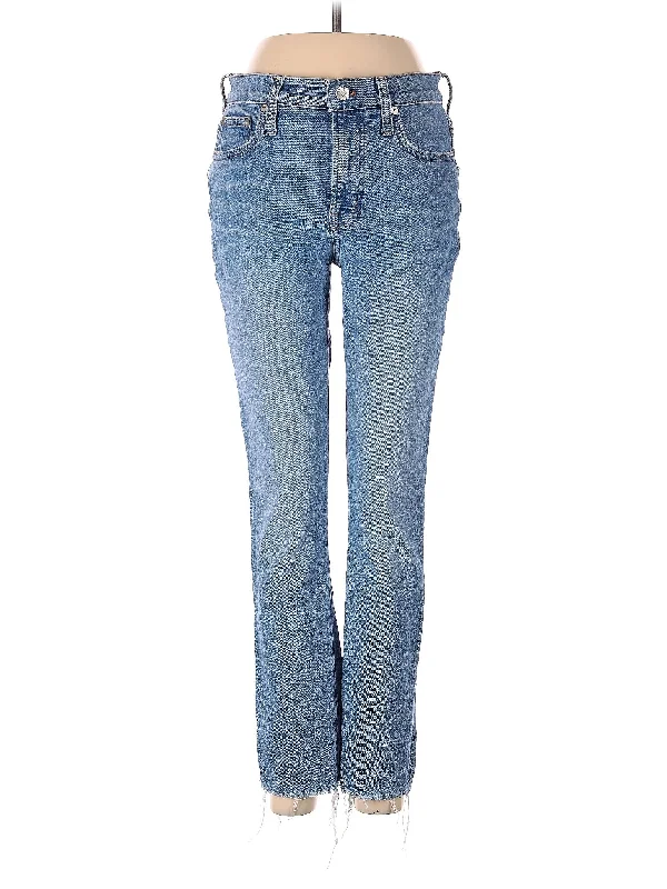 Bootcut denim jeans in a classic dark wash for a timeless appearanceHigh-Rise Bootleg Jeans in Light Wash