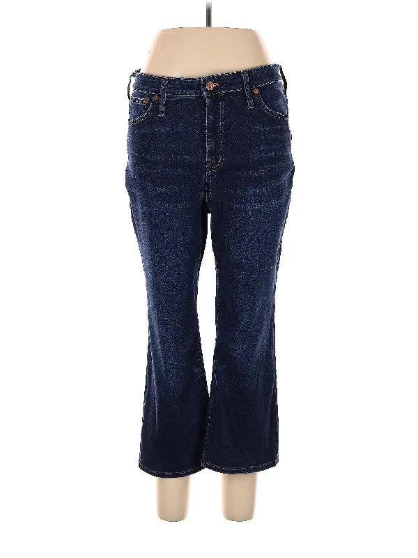 Belt - looped denim jeans with wide belt loops to fit statement beltsHigh-Rise Flare Jeans in Dark Wash