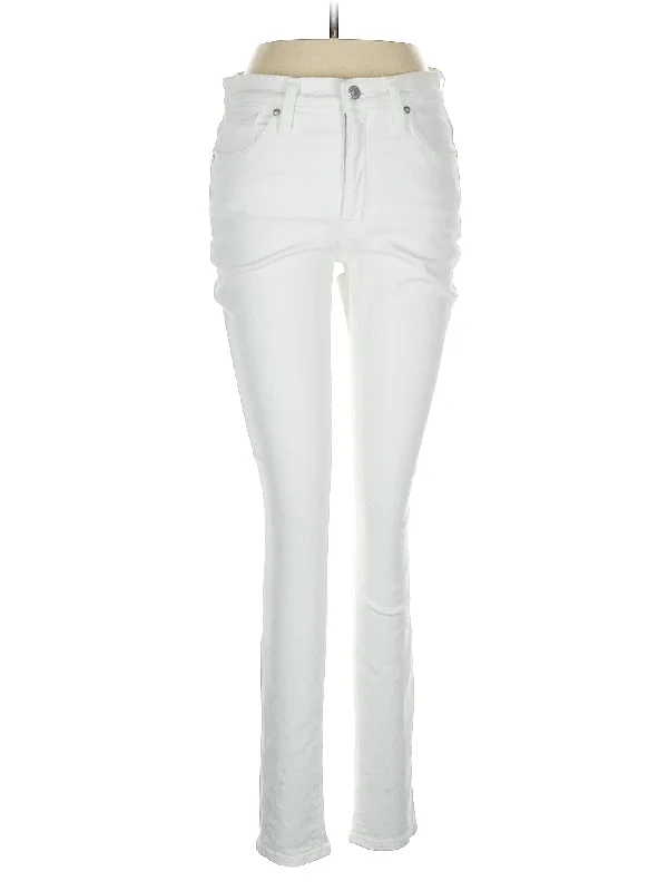 Denim jeans for a fashion show as part of a unique and eye - catching outfitHigh-Rise Skinny Jeans