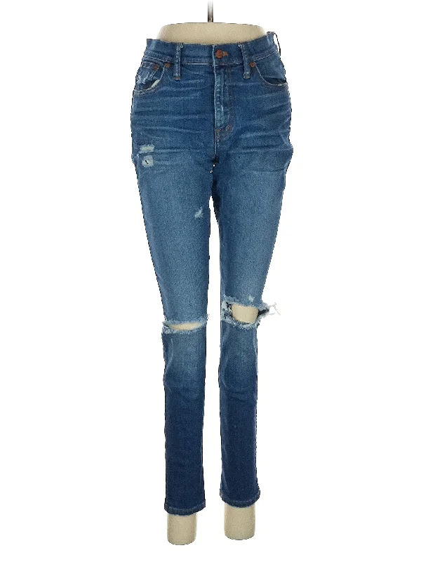 Denim jeans suitable for office - appropriate casual wear with a professional lookHigh-Rise Skinny Jeans