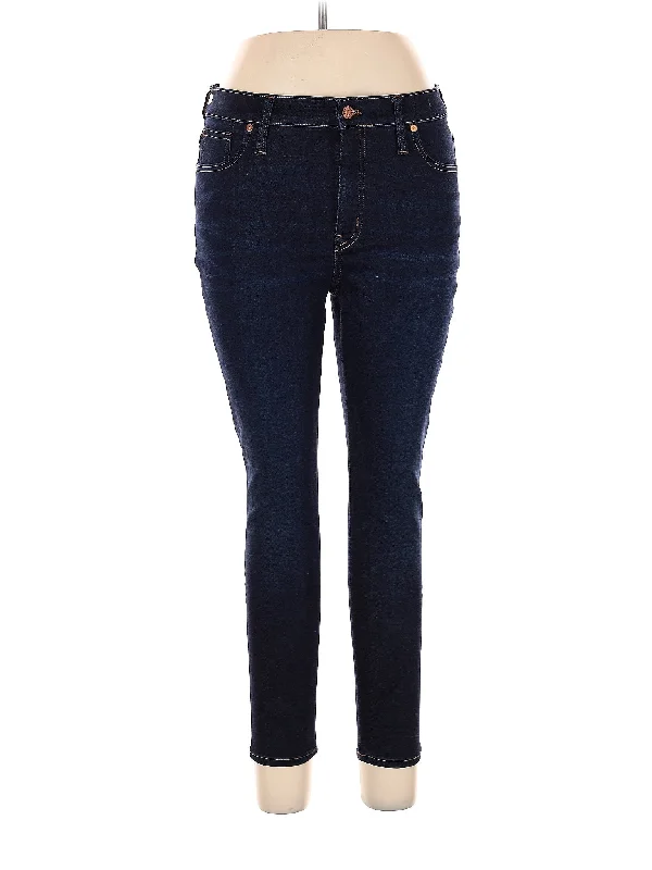High - rise denim jeans with a tummy - control panel for a more comfortable fitHigh-Rise Skinny Jeans in Dark Wash High - rise denim jeans with a tummy - control panel for a more comfortable fitHigh-Rise Skinny Jeans in Dark Wash
