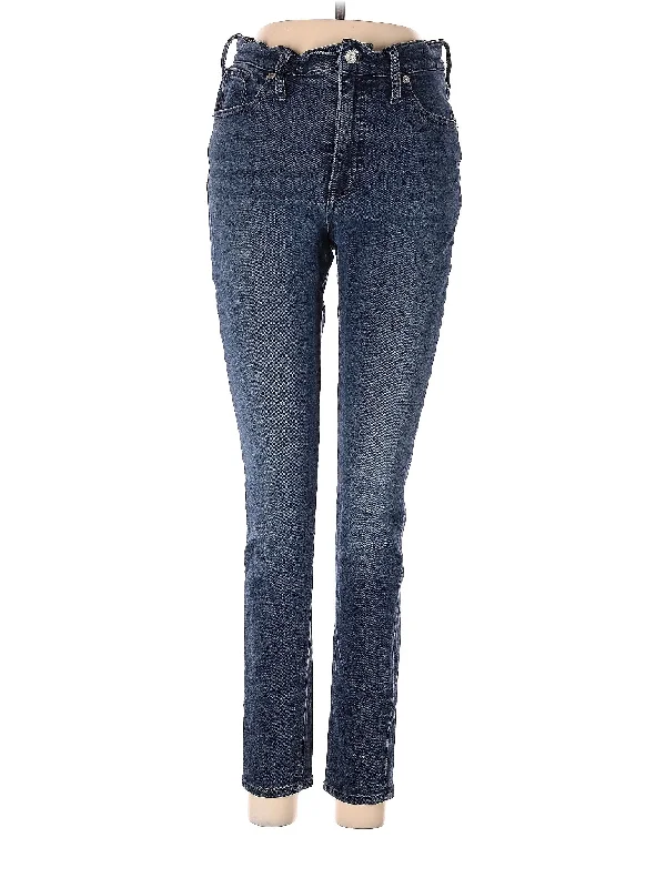 Organic cotton denim jeans for an eco - friendly and sustainable choiceHigh-Rise Skinny Jeans in Dark Wash