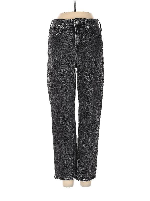 Denim jeans for a date when styled with a cute top and heels for a romantic lookHigh-Rise Straight-leg Jeans
