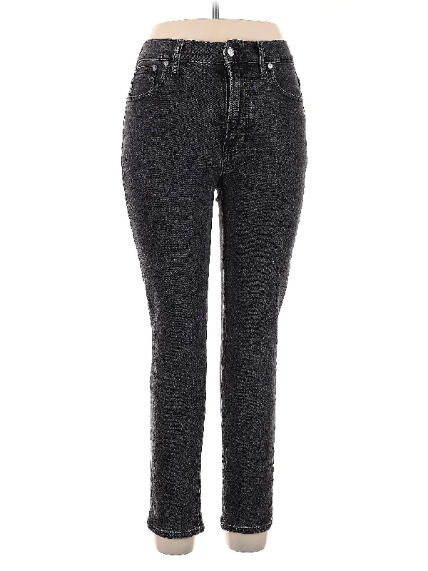 Denim jeans for a hiking trip to provide freedom of movement and durabilityHigh-Rise Straight-leg Jeans in Dark Wash Denim jeans for a hiking trip to provide freedom of movement and durabilityHigh-Rise Straight-leg Jeans in Dark Wash