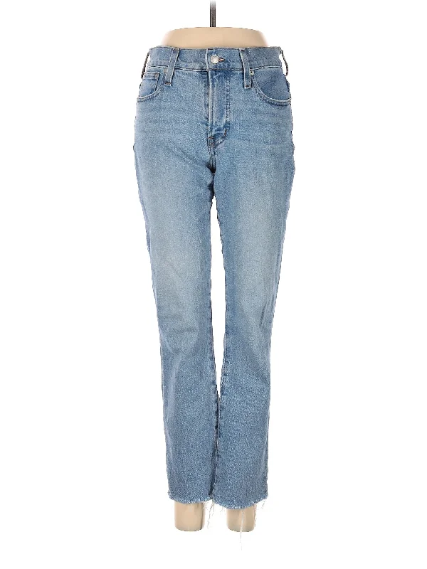 Denim jeans for a cooking class without restricting movementHigh-Rise Straight-leg Jeans in Light Wash