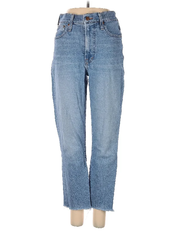 Denim jeans for a painting workshop for easy - to - clean fabricHigh-Rise Straight-leg Jeans in Light Wash