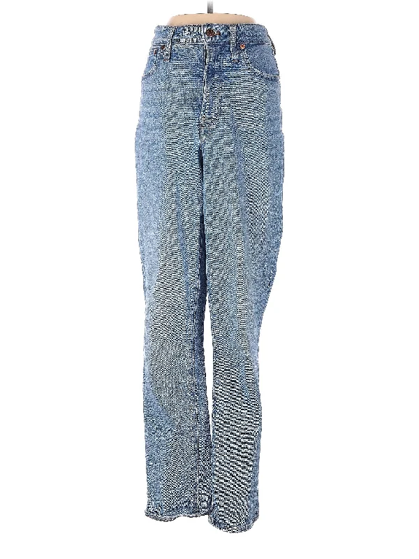 Denim jeans for a DIY project for a comfortable work outfitHigh-Rise Straight-leg Jeans in Light Wash