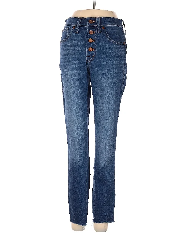 Denim jeans for a home improvement project to protect your legsHigh-Rise Straight-leg Jeans in Medium Wash