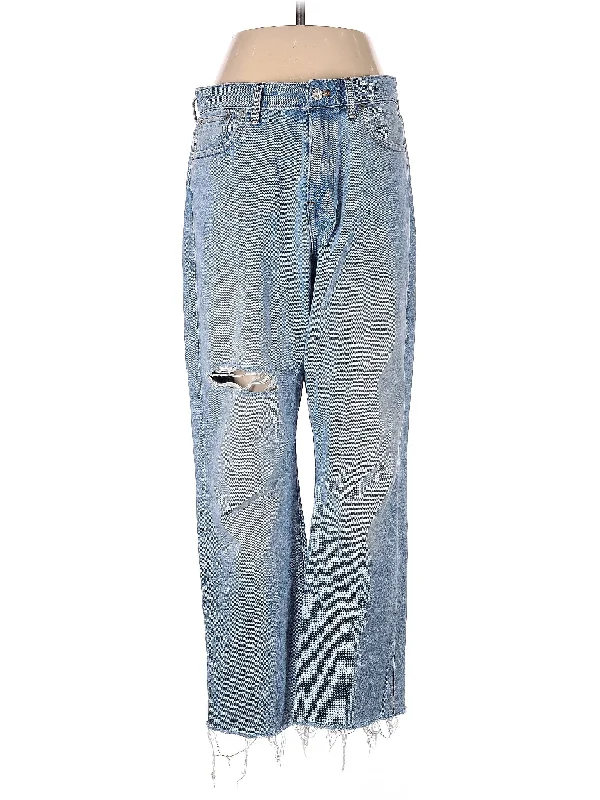 Mid - rise denim jeans for a balanced and comfortable fit for all body typesHigh-Rise Wide-leg Jeans in Light Wash