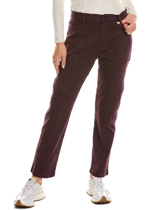 Denim jeans for a photography shoot for a trendy and edgy lookHUDSON Jeans Winetasting Utility Cargo Jean Denim jeans for a photography shoot for a trendy and edgy lookHUDSON Jeans Winetasting Utility Cargo Jean