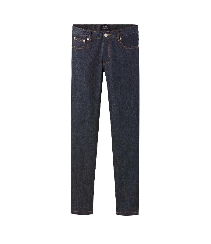 Denim jeans for evening events when paired with the right top and accessories for a stylish lookJean Etroit Court