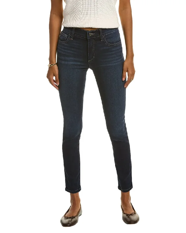 Denim jeans for a skiing holiday to wear under ski pantsJOE'S Jeans Belisama Skinny Jean Denim jeans for a skiing holiday to wear under ski pantsJOE'S Jeans Belisama Skinny Jean