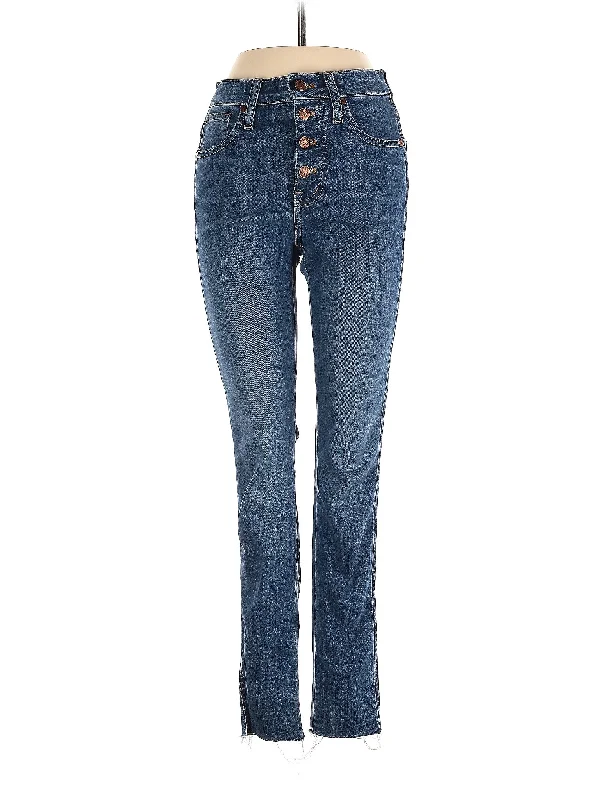 Denim jeans for a gothic - inspired look with black accents and edgy detailsLow-Rise Straight-leg Jeans in Dark Wash