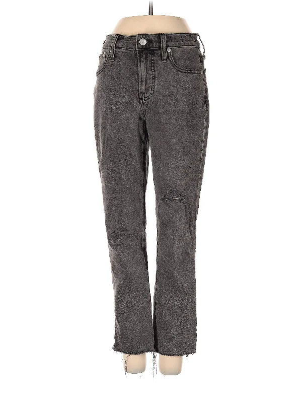 Elastic - waist denim jeans for maximum comfort and flexibilityMid-Rise Bootleg Jeans