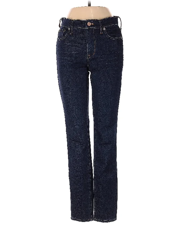 Denim jeans for a church service in a more relaxed and modern churchMid-Rise Bootleg Jeans in Dark Wash