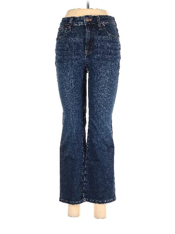Denim jeans for a barbecue with friends and familyMid-Rise Bootleg Jeans in Medium Wash