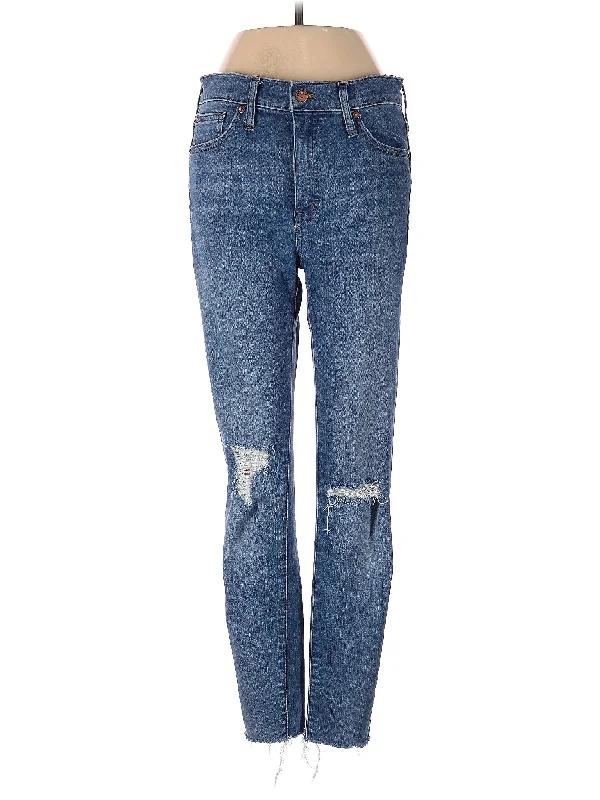 Denim jeans for a street - style look with bold accessoriesMid-Rise Boyjeans Jeans