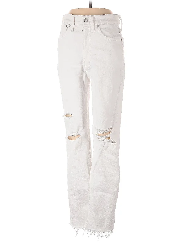 Denim jeans for sports activities like horseback riding or yogaMid-Rise Boyjeans Jeans