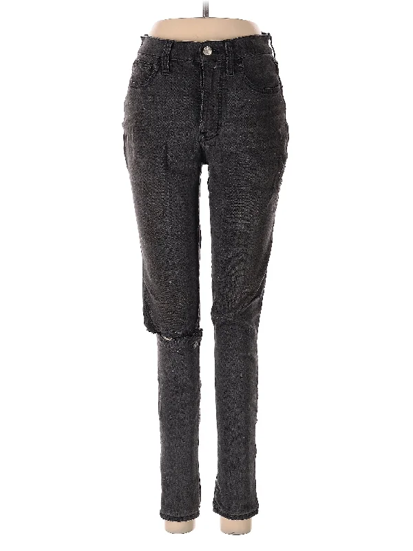 Denim jeans for a fashion show as part of a unique and eye - catching outfitMid-Rise Skinny Jeans Denim jeans for a fashion show as part of a unique and eye - catching outfitMid-Rise Skinny Jeans