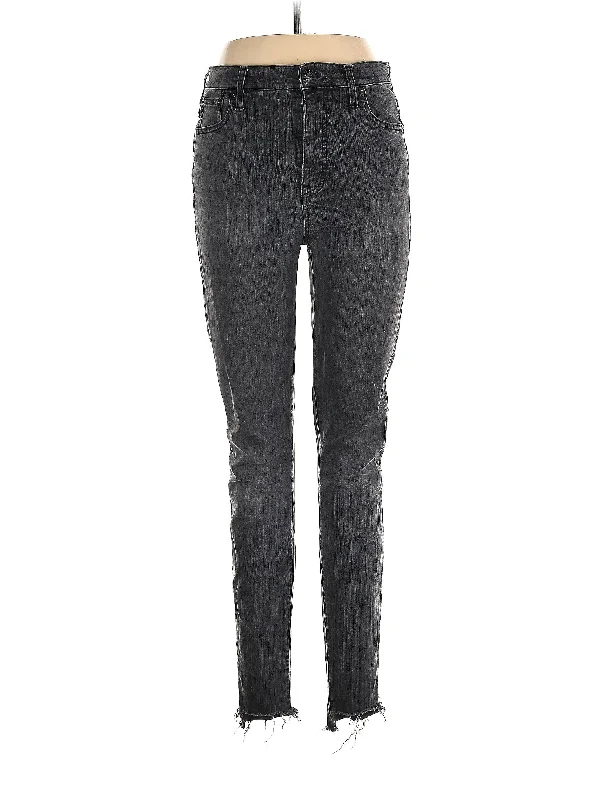 Denim jeans for a city break to explore in style and comfortMid-Rise Skinny Jeans