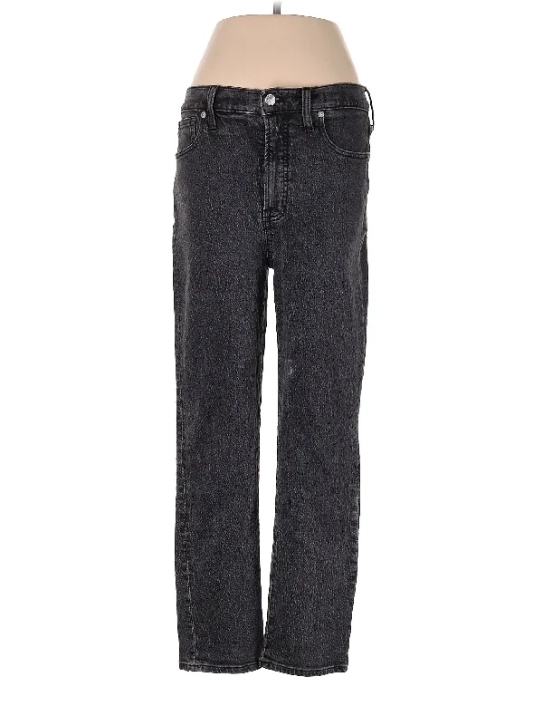 Embroidered floral denim jeans for a feminine and delicate touchMid-Rise Straight-leg Jeans in Dark Wash