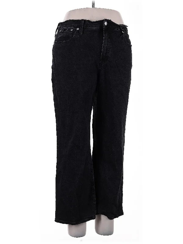 Denim jeans for outdoor adventures such as hiking, camping, and cyclingMid-Rise Wide-leg Jeans Denim jeans for outdoor adventures such as hiking, camping, and cyclingMid-Rise Wide-leg Jeans