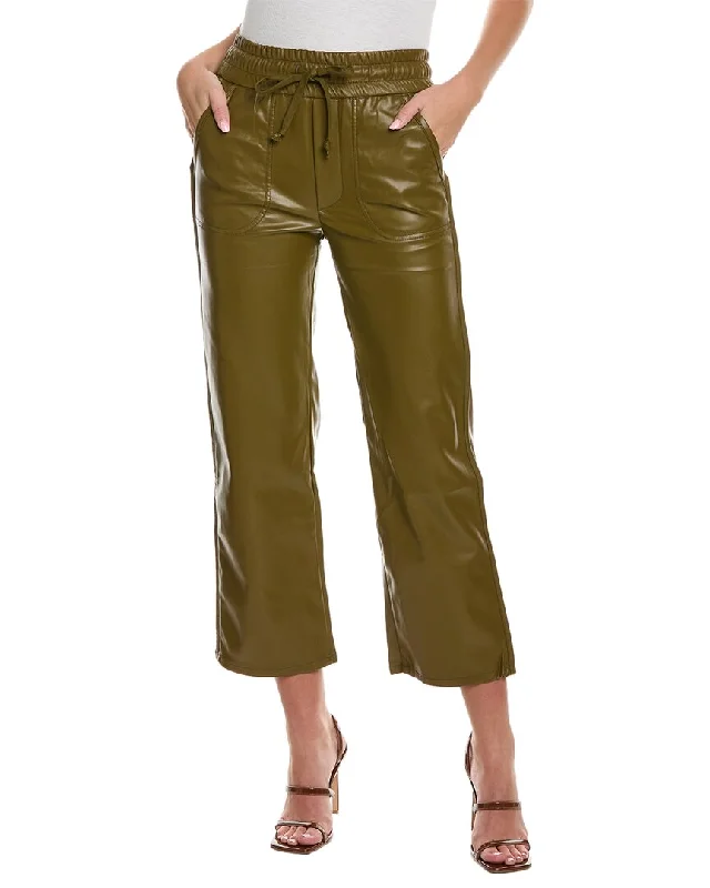 Denim jeans for a horse - riding session for a practical and stylish lookMOTHER Denim The Rambler Lounger Fir Green Ankle Jean