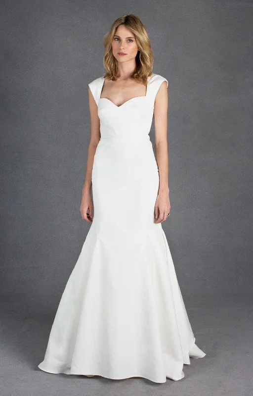 Wedding Dresses with Asymmetric Hem and Sequined Details for a Unique StyleNicole Miller Jane IE0006 - Size 10 Wedding Dresses with Asymmetric Hem and Sequined Details for a Unique StyleNicole Miller Jane IE0006 - Size 10
