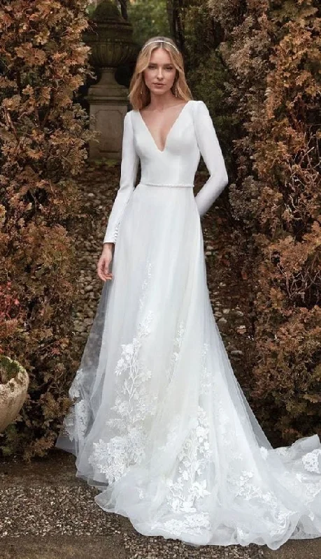 Tube Wedding Dresses with Beaded Waistband for a Simple and Chic StyleNicole Spose Adonide - Size 12 Tube Wedding Dresses with Beaded Waistband for a Simple and Chic StyleNicole Spose Adonide - Size 12
