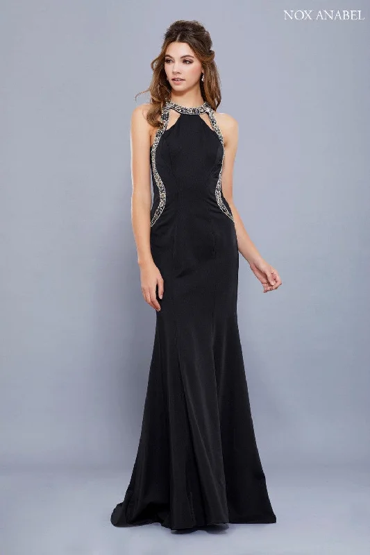 Taffeta Party Dresses with Pleated Bodice for Ladies' Structured and Formal LookLong Halter Neck Embellished Formal Evening Dress Taffeta Party Dresses with Pleated Bodice for Ladies' Structured and Formal LookLong Halter Neck Embellished Formal Evening Dress