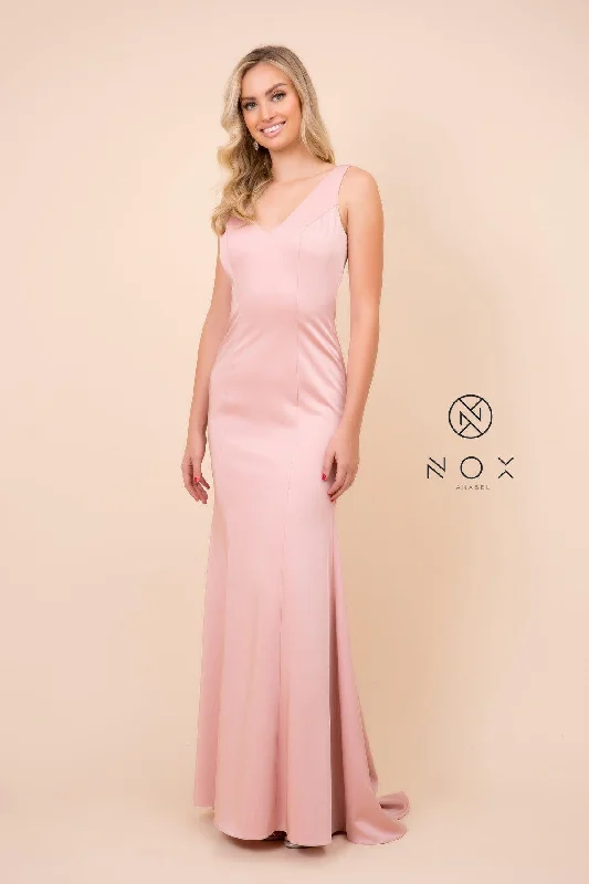 Party Dresses with Embroidered Birds and Sequined Floral Motifs for Ladies' Nature Inspired and Elegant LookLong Formal V Neck Bridesmaid Dress Party Dresses with Embroidered Birds and Sequined Floral Motifs for Ladies' Nature Inspired and Elegant LookLong Formal V Neck Bridesmaid Dress