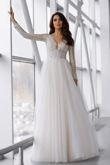 Strapless Wedding Dresses with Crystal Embellishments for a Sparkling LookOksana Mukha Marlen - Size 14 Strapless Wedding Dresses with Crystal Embellishments for a Sparkling LookOksana Mukha Marlen - Size 14
