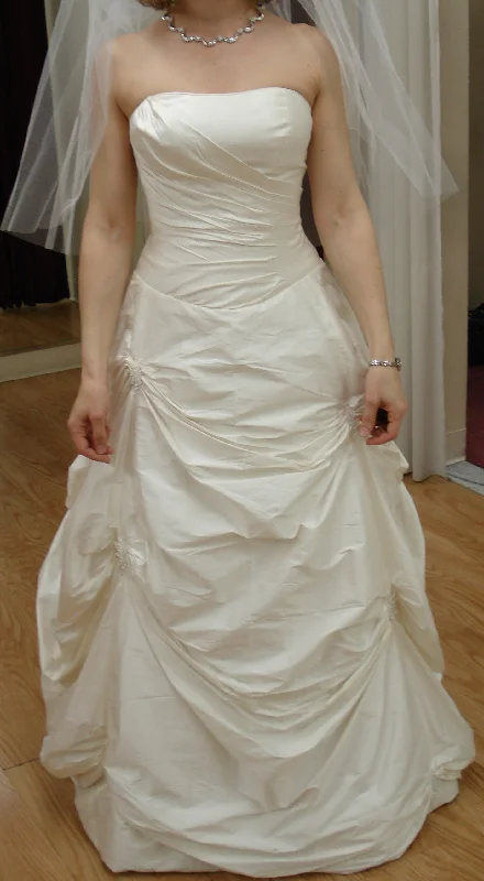 Wedding Dresses with Rhinestone Embellishments and Sheer Sleeves and Tulle Skirt for a Luxurious and Alluring LookOther Strapless A-Line with Pickups 3386 Wedding Dresses with Rhinestone Embellishments and Sheer Sleeves and Tulle Skirt for a Luxurious and Alluring LookOther Strapless A-Line with Pickups 3386