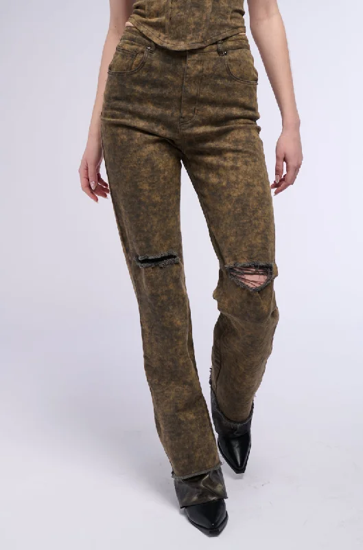 Elastic - waist denim jeans for maximum comfort and flexibilityOVER IT WIDE LEG DISTRESSED JEANS Elastic - waist denim jeans for maximum comfort and flexibilityOVER IT WIDE LEG DISTRESSED JEANS