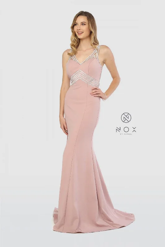 Plunging Neckline Party Dresses with Sequined Trim for Ladies' Glamorous EventsLong Sexy Open Back Formal Prom Dress Plunging Neckline Party Dresses with Sequined Trim for Ladies' Glamorous EventsLong Sexy Open Back Formal Prom Dress