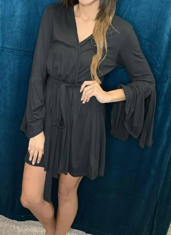 Elastic waist yoga pants for plus size womenBell Sleeve Romper In Black