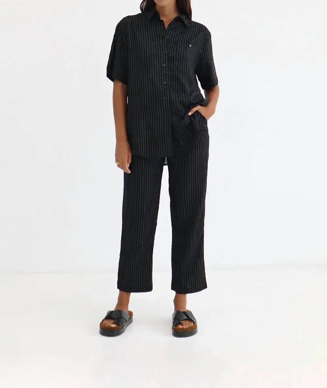 High waisted skinny jeans for women in a figure - hugging styleGenevieve Pants In Black